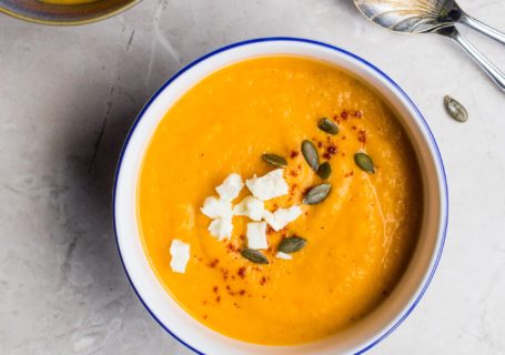 Orangen-Ingwer-Kürbis-Cremesuppe